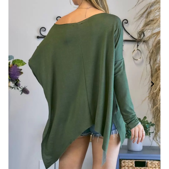 NWT Adora Solid Olive Green Boat Neck Split Side Asymmetrical Long Sleeve Top - Picture 6 of 17